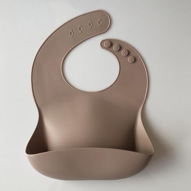 Silicone Baby Bib With Wide Catch-All Pocket