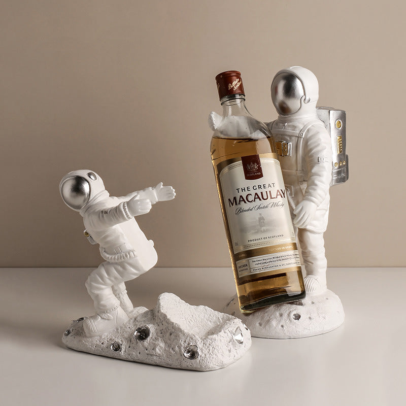 Astronaut Moon Decor for Whimsical Nordic Home Rooms