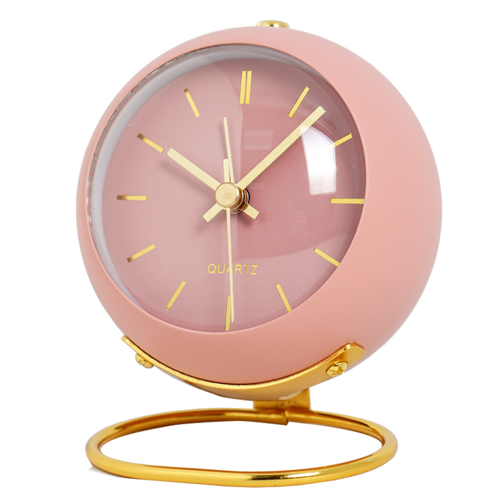 Nordic Desk Clock With Charming Analog Time Display