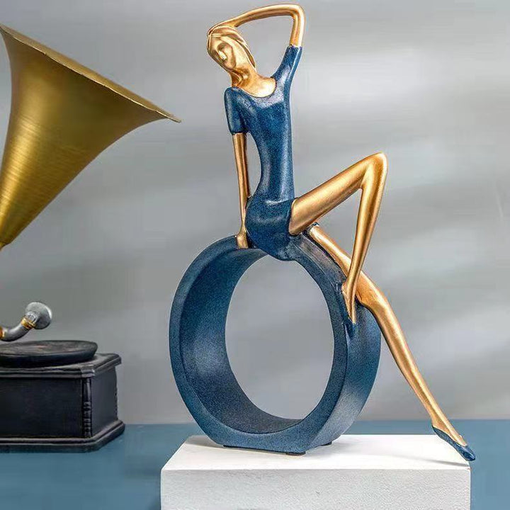 Sculptural Resin Decor Set for Modern Living Rooms