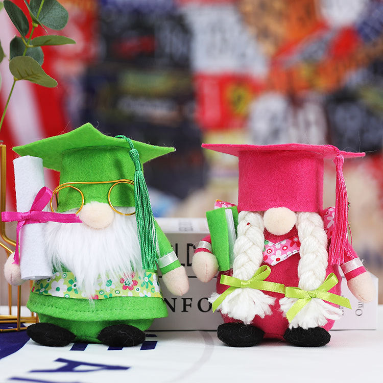 Graduation Gnome Couple Decor for Cheerful Displays
