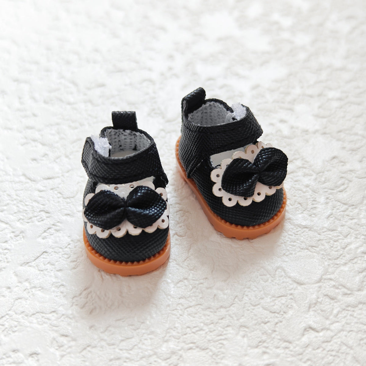 Labubu Doll Shoes 4-Piece Outfit Accessory Collection