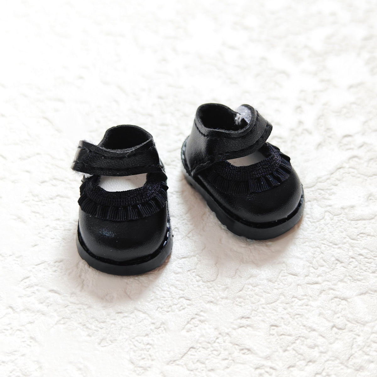 Labubu Doll Shoes 4-Piece Outfit Accessory Collection