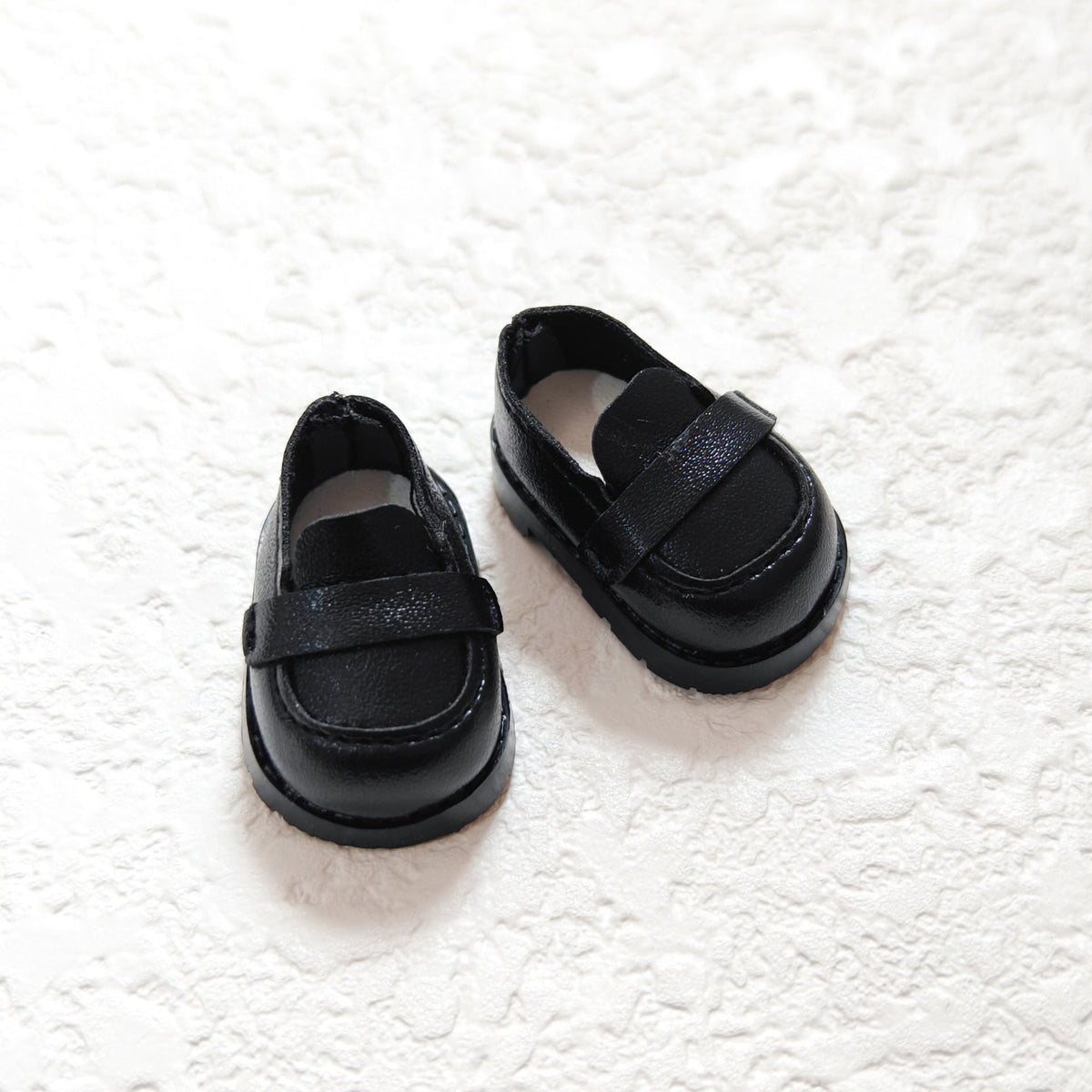 Labubu Doll Shoes 4-Piece Outfit Accessory Collection