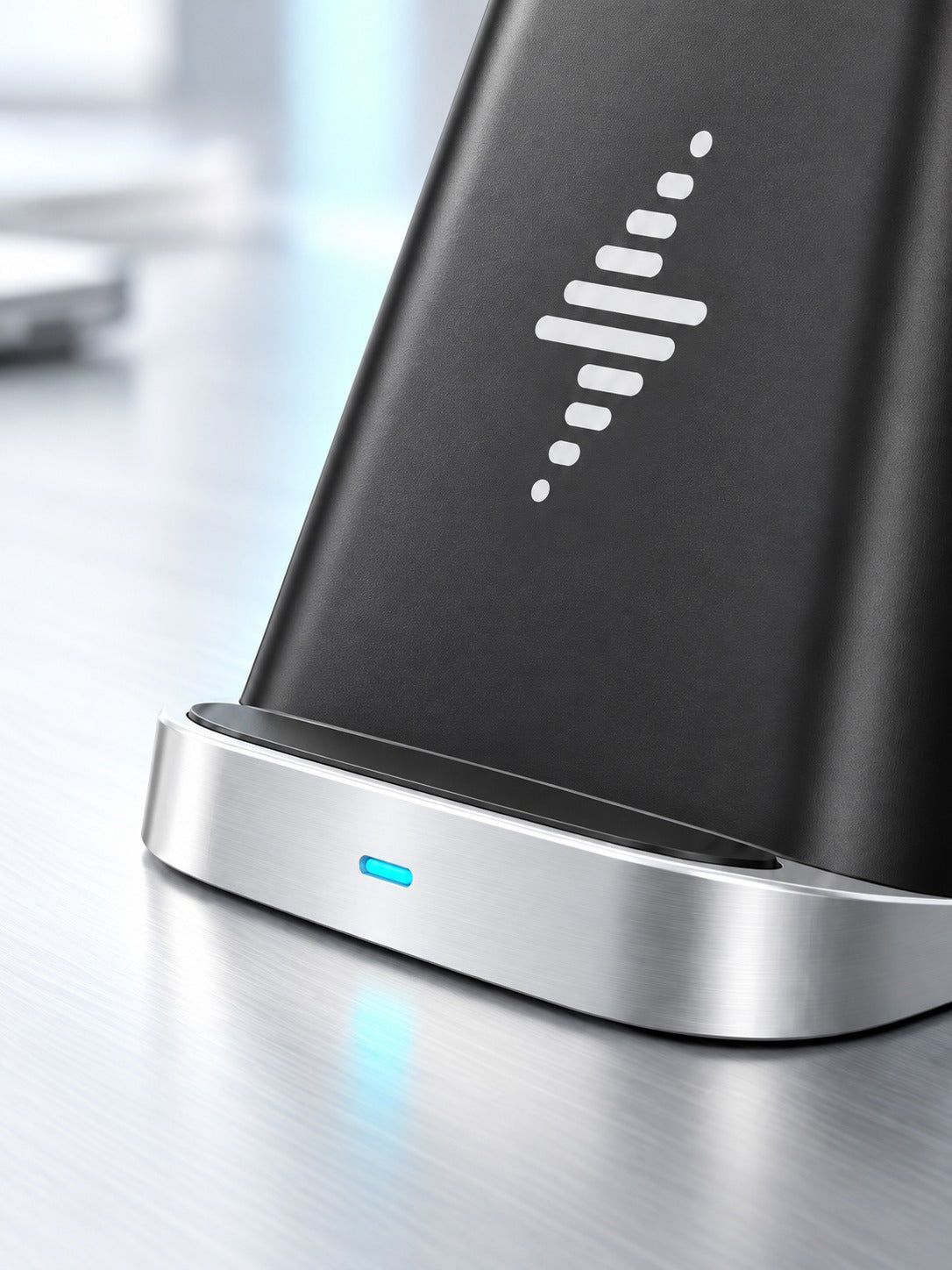 Wireless Charger Pen Holder Desk Stand for iPhone 13