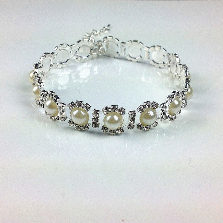 Pearl Pet Collar Necklace for Elegant Photo Moments