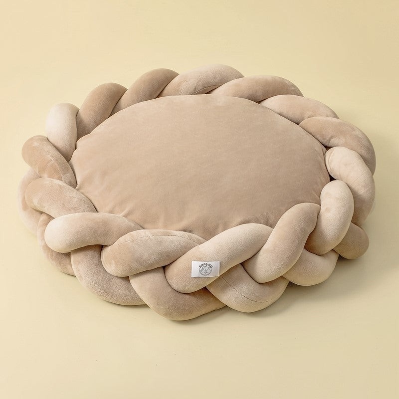 Round Plush Pet Bed for Cozy, Supported Everyday Naps