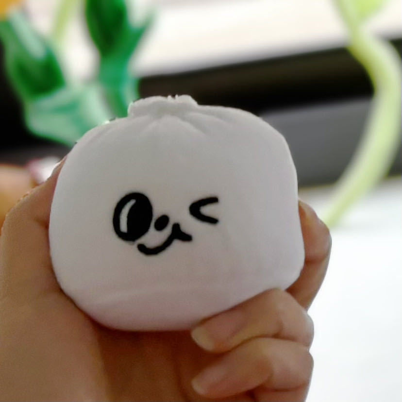 Pet Plush Bun Enrichment Toy for Sniffing and Slow Feeding
