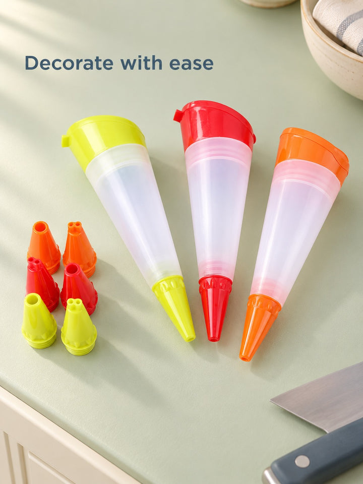 Piping Gun Cookie and Cake Set with 6 Nozzle Tips