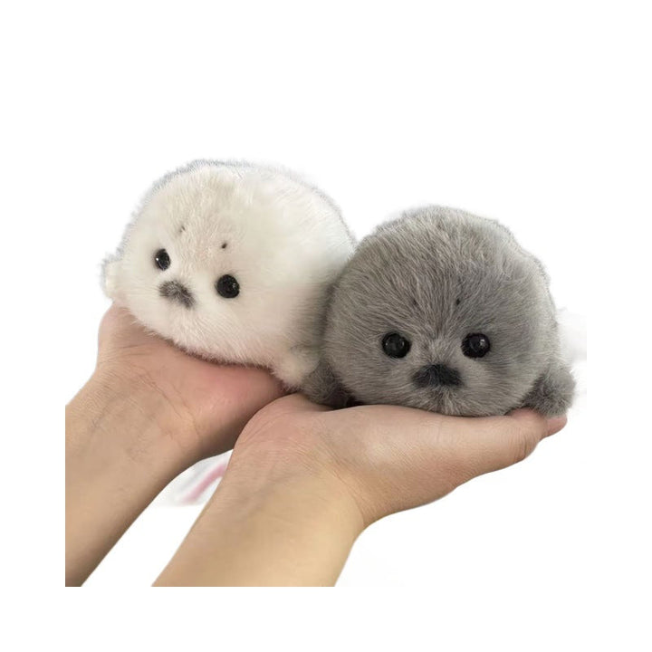 Plush Seal Pendant Bag Charm – Cute Fuzzy Companion Gift