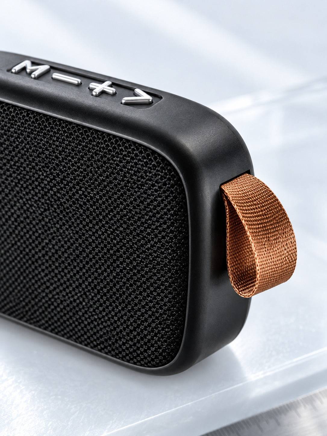 Portable Bluetooth Speaker with Clear Sound for Calls
