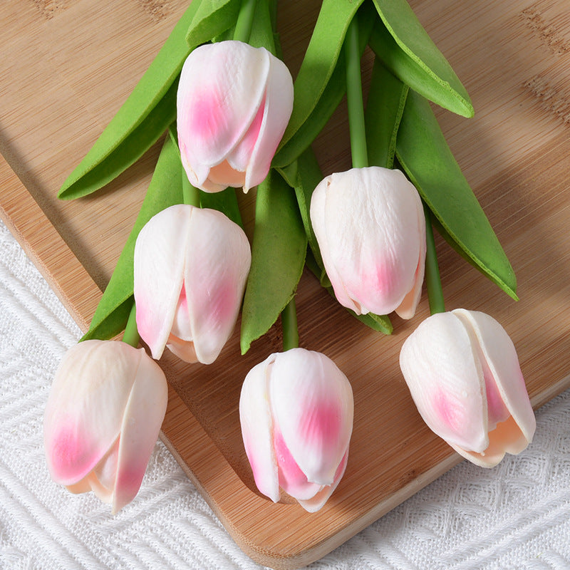Artificial Tulips: Soft-Touch Flowers For Lasting Color