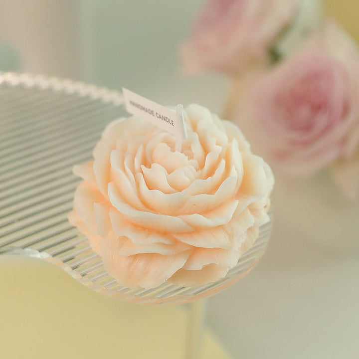 Peony Aromatherapy Candle for Romantic Floral Decor