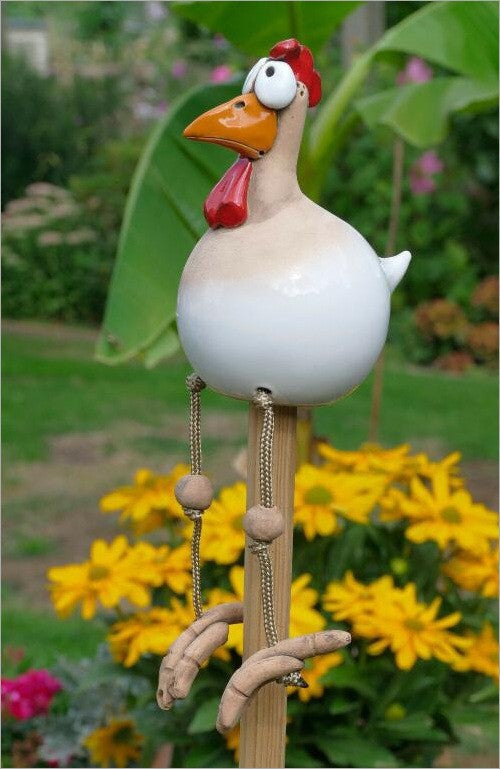 Hanging Chicken Ornament for Playful Garden Decor