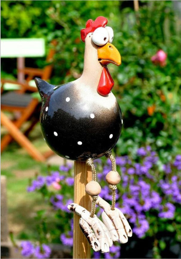 Hanging Chicken Ornament for Playful Garden Decor