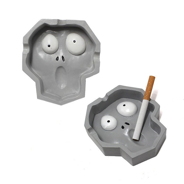 Ghost Face Ashtray for Quirky Desktop Decor Display