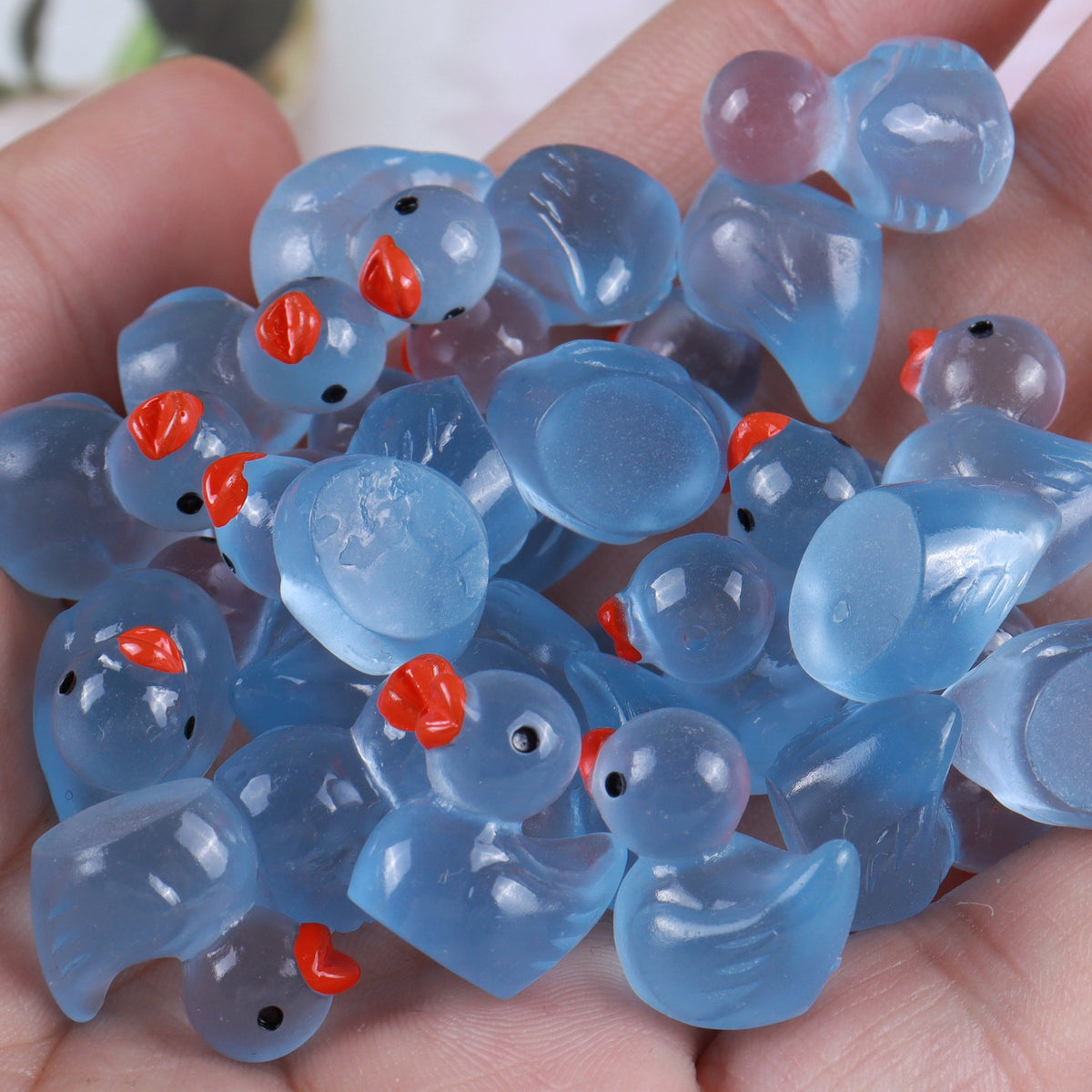 Luminous Mini Duck Charms for Playful DIY Decorations