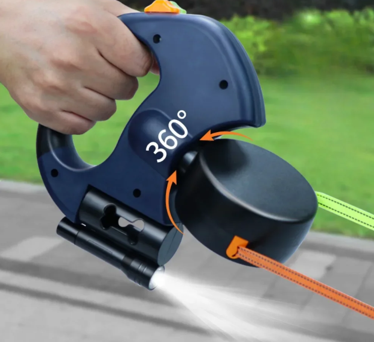 Dual Retractable Dog Leash for Two Tangle-Reduced Walks