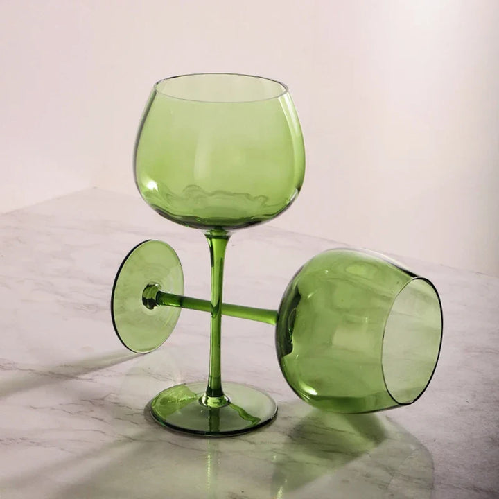 Retro Green Wine Glasses for Vintage Table Settings