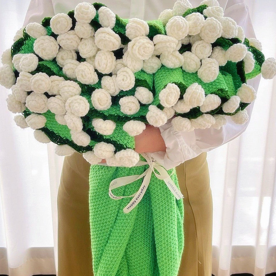 Rose Bouquet Blanket – Handwoven Floral Cozy Decor