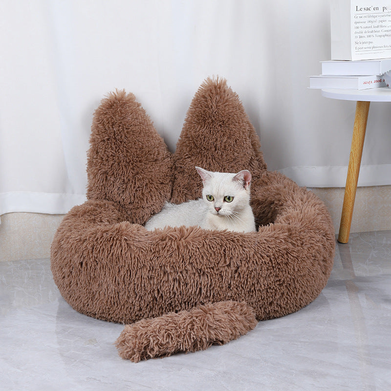 Round Plush Cat Bed for Cozy All-Season Indoor Naps