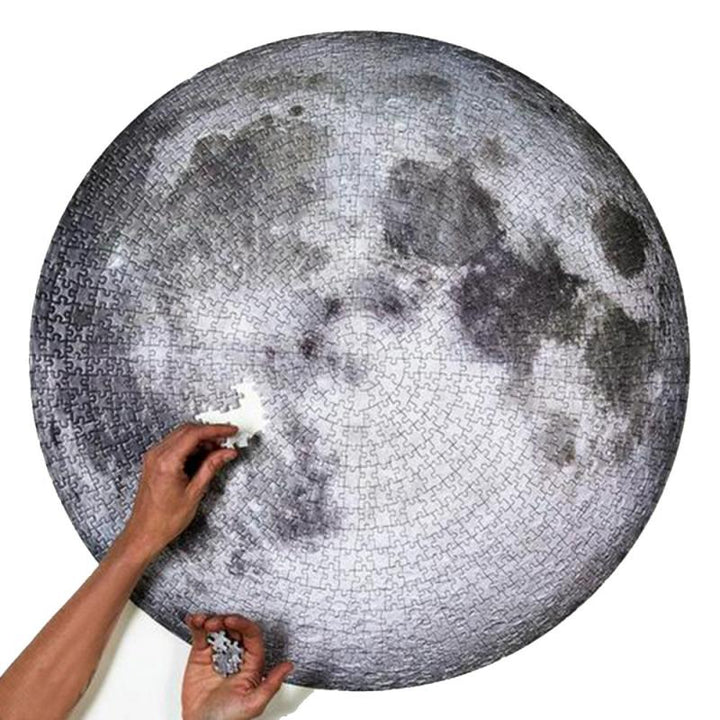 1000-Piece Round Planet Puzzle for Screen-Free Focus