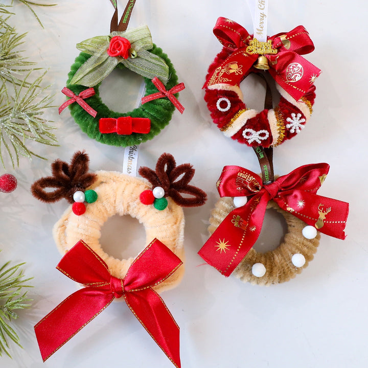 27CM Christmas Wreath Decoration for Festive Walls