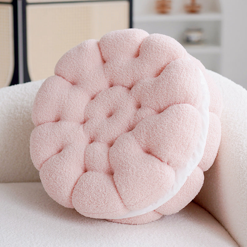 Biscuit-Shaped Cushion for Cozy, Playful Sofa Comfort
