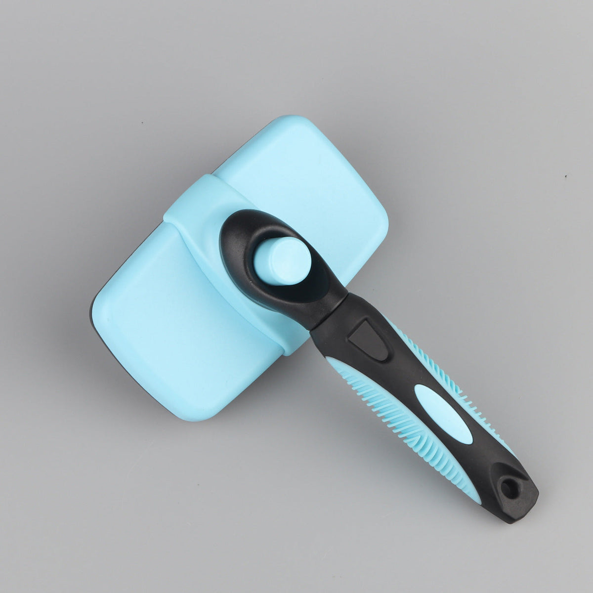 Self-Cleaning Pet Brush for Loose Fur and Knots at Home