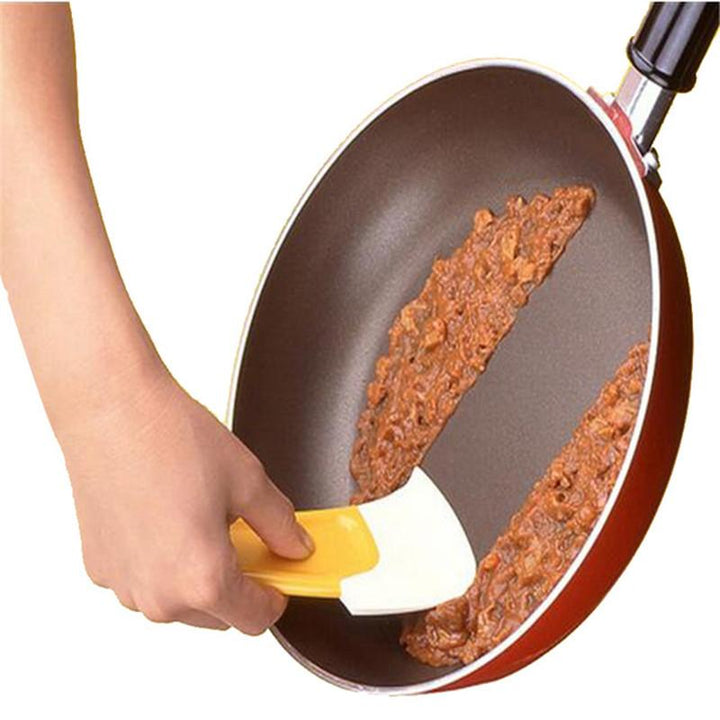 Silicone Non-Stick Pan Scraper That Cleans Oil Fast