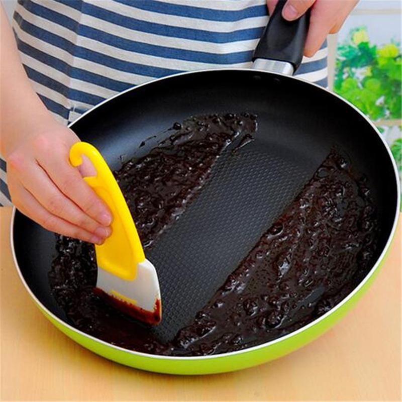Silicone Non-Stick Pan Scraper That Cleans Oil Fast