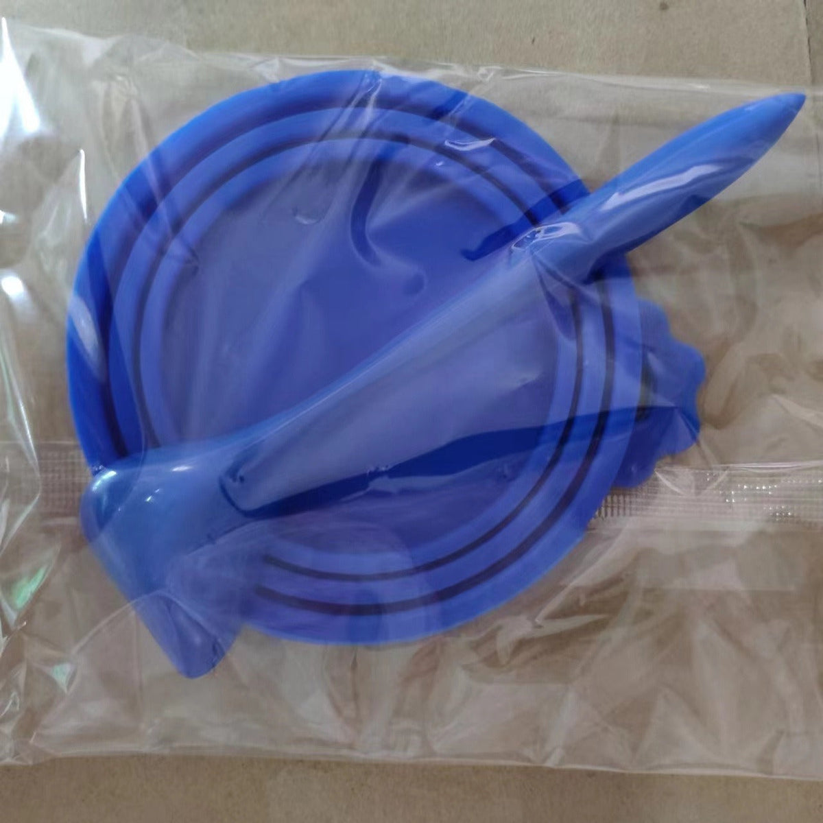 Reusable Pet Can Lid With Spoon for Fresher Storage