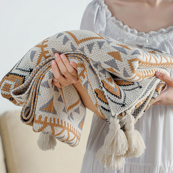 Knitted Shawl Blanket for Cozy Sofa and Travel Layering