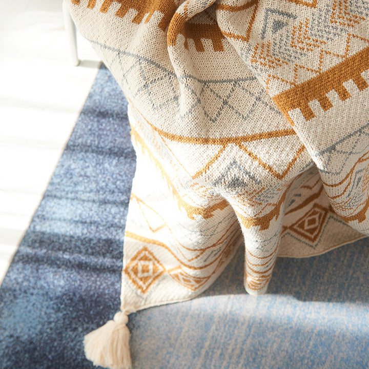 Knitted Shawl Blanket for Cozy Sofa and Travel Layering