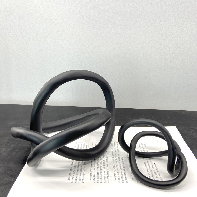 Black Resin Knot Ornament for Elevated Modern Interiors