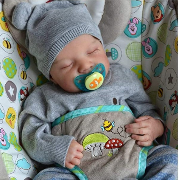 Simulated Reborn Baby Doll for Realistic Nursery Display