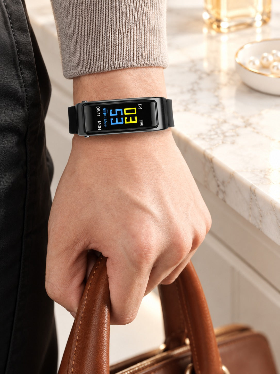 Smart Bracelet with Detachable Earbud and Heart Rate