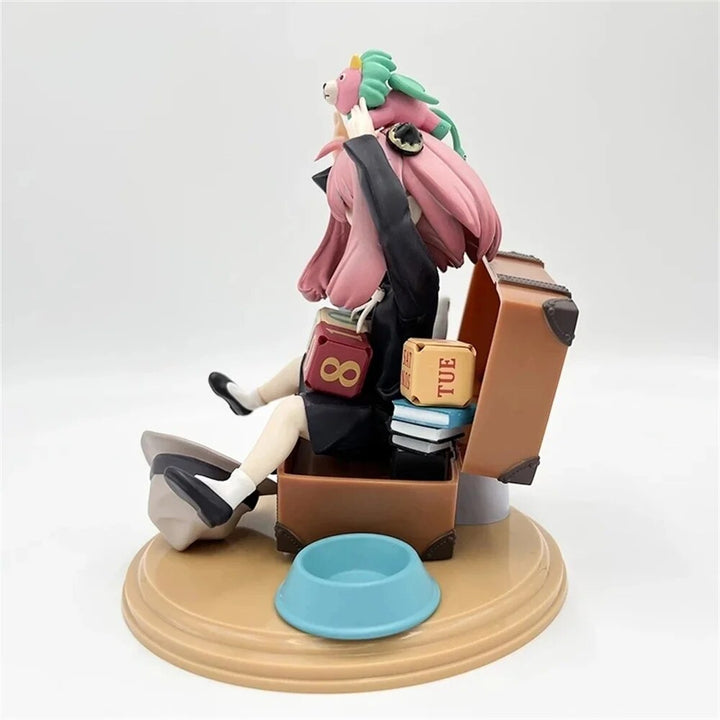 Spy x Family Anya Diorama Figure With Bond Display