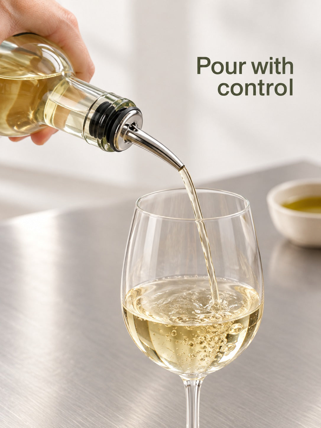 Stainless Steel Wine Pourer Stopper: Drip-Free Pouring