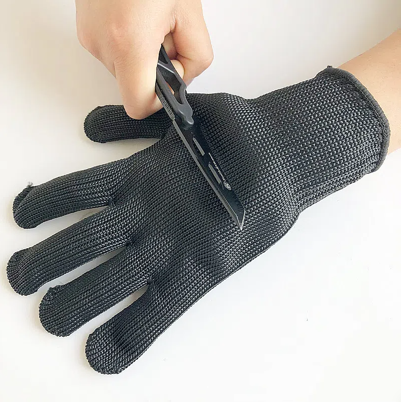 Level 5 Cut-Resistant Gloves for Knife and Glass Handling