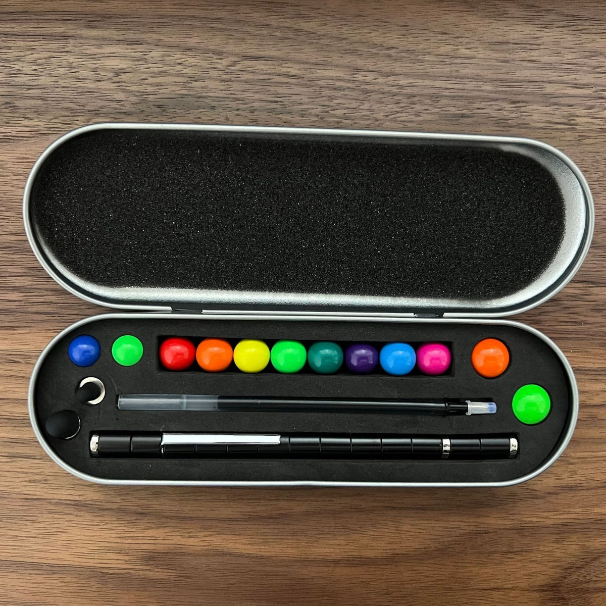 Magnetic Fidget Pen for Creative 3D Shape Building