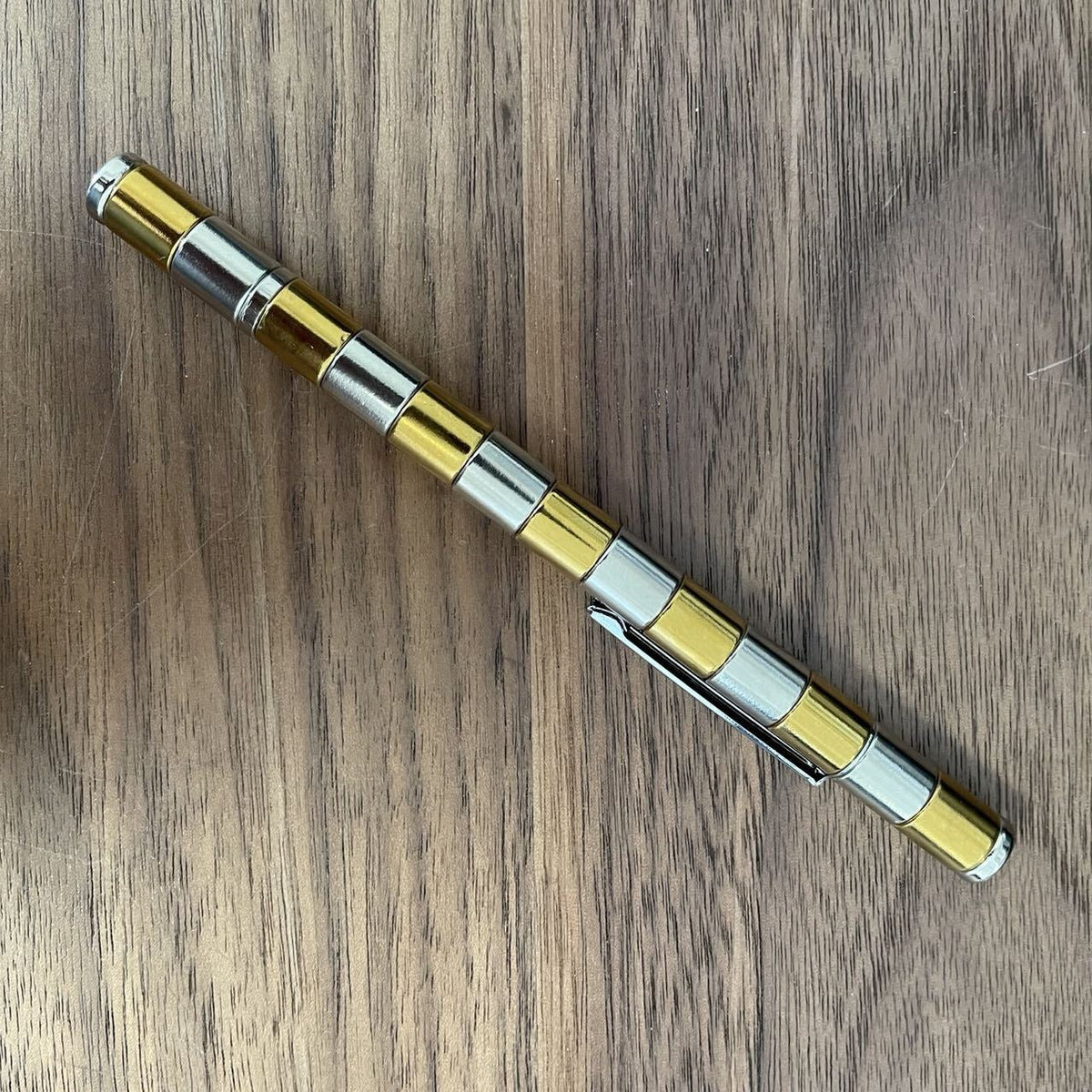 Magnetic Fidget Pen for Creative 3D Shape Building
