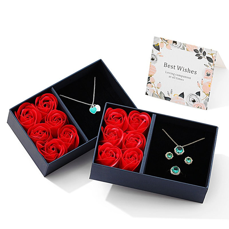 Rose Gift Box With Jewelry Compartment | Luxury Gift