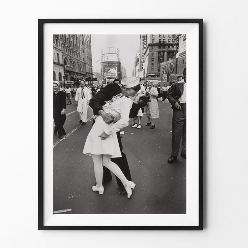 Victory Kiss Wall Art Print | Timeless New York Style