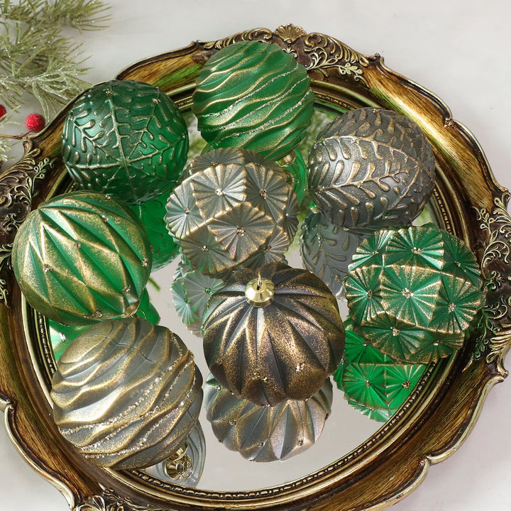 Vintage Christmas Ornaments for Elegant Tree Decor