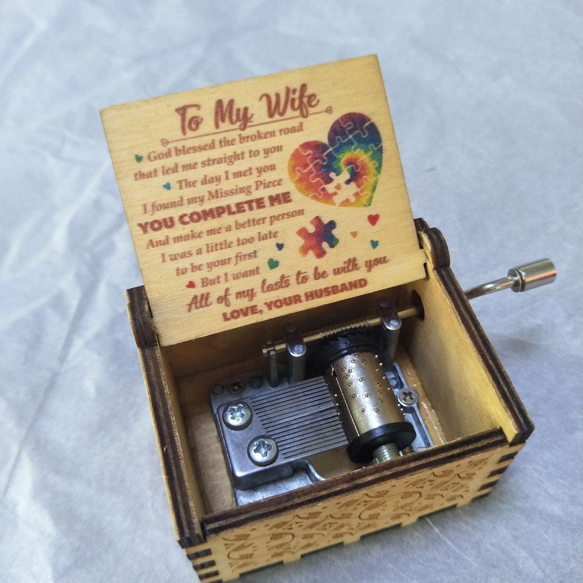 Vintage Wooden Music Box for Romantic Keepsake Gifts