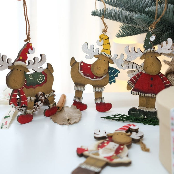 Vintage Wooden Deer Ornaments for Rustic Christmas