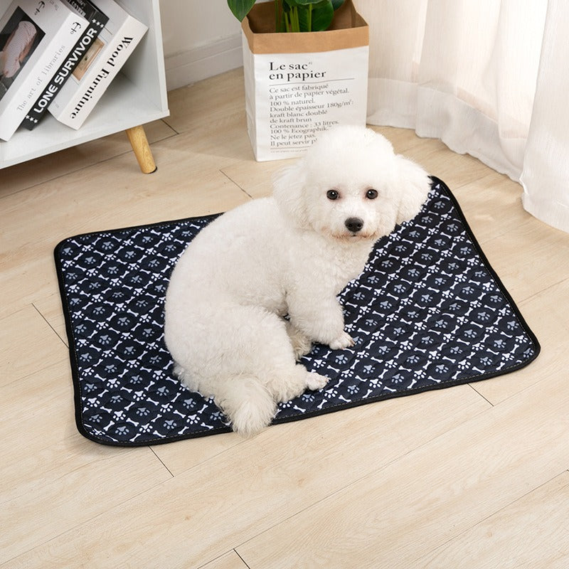Reusable Pet Urine Pad for Cleaner, Drier Indoor Floors