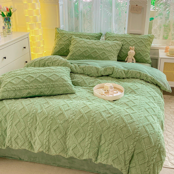 Full-Size Winter Flannel Bedding Set for Cozy Warmth