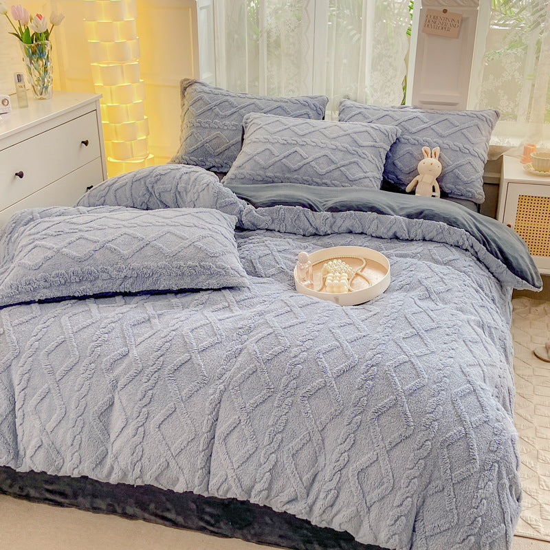 Full-Size Winter Flannel Bedding Set for Cozy Warmth